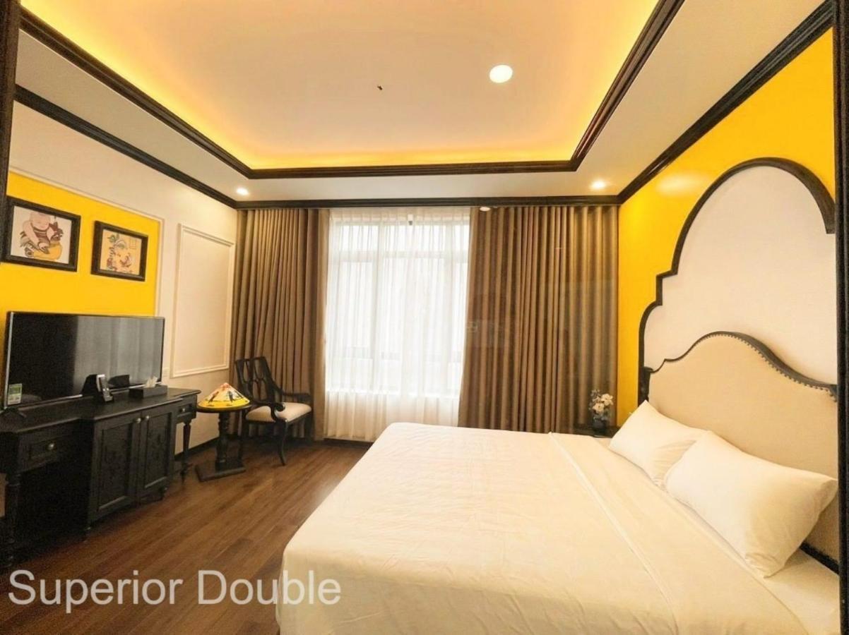 Moma Paris Hotel Ninh Binh Bagian luar foto